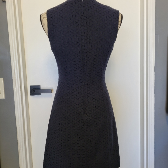 Theory Frantias Navy Blue Eyelet Fit & Flare Mini Dress Size 4 LIKE NEW - Picture 4 of 7